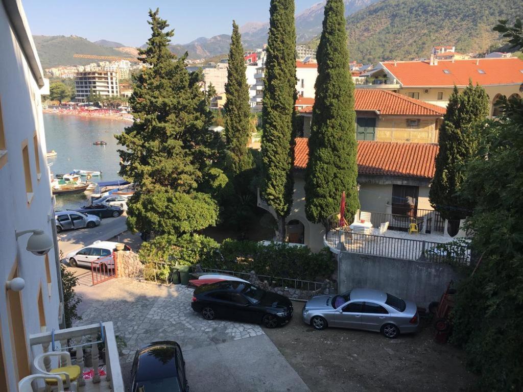 Acika Apartments 拉法洛维奇 外观 照片
